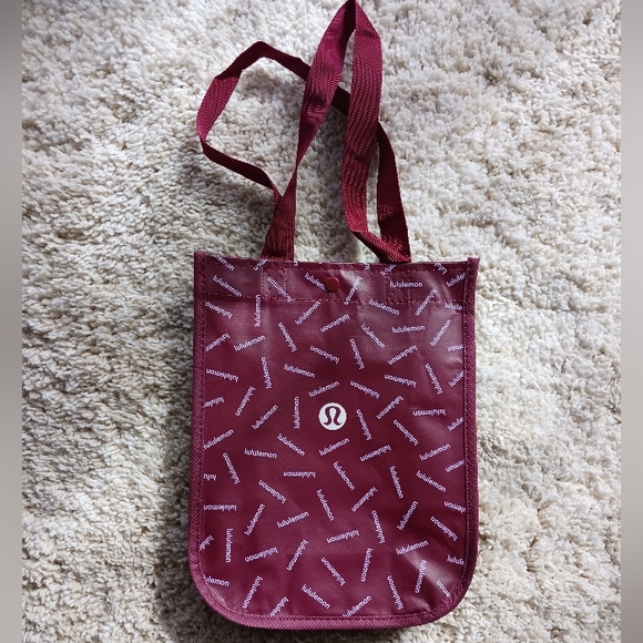 Lululemon Reusable Shopping Gift Bag Small Tote Maroon - Picture 2 of 5